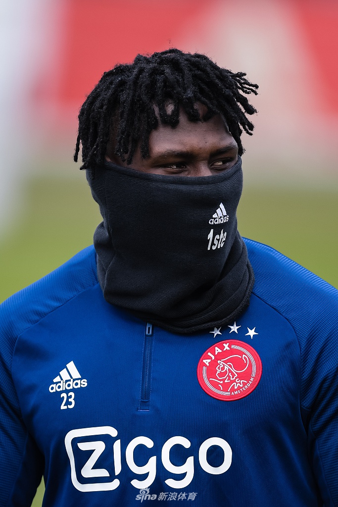 阿贾克斯发布备战花絮，今晚手感冰凉，全明星赛任务艰巨，医务组通报恢复的简单介绍