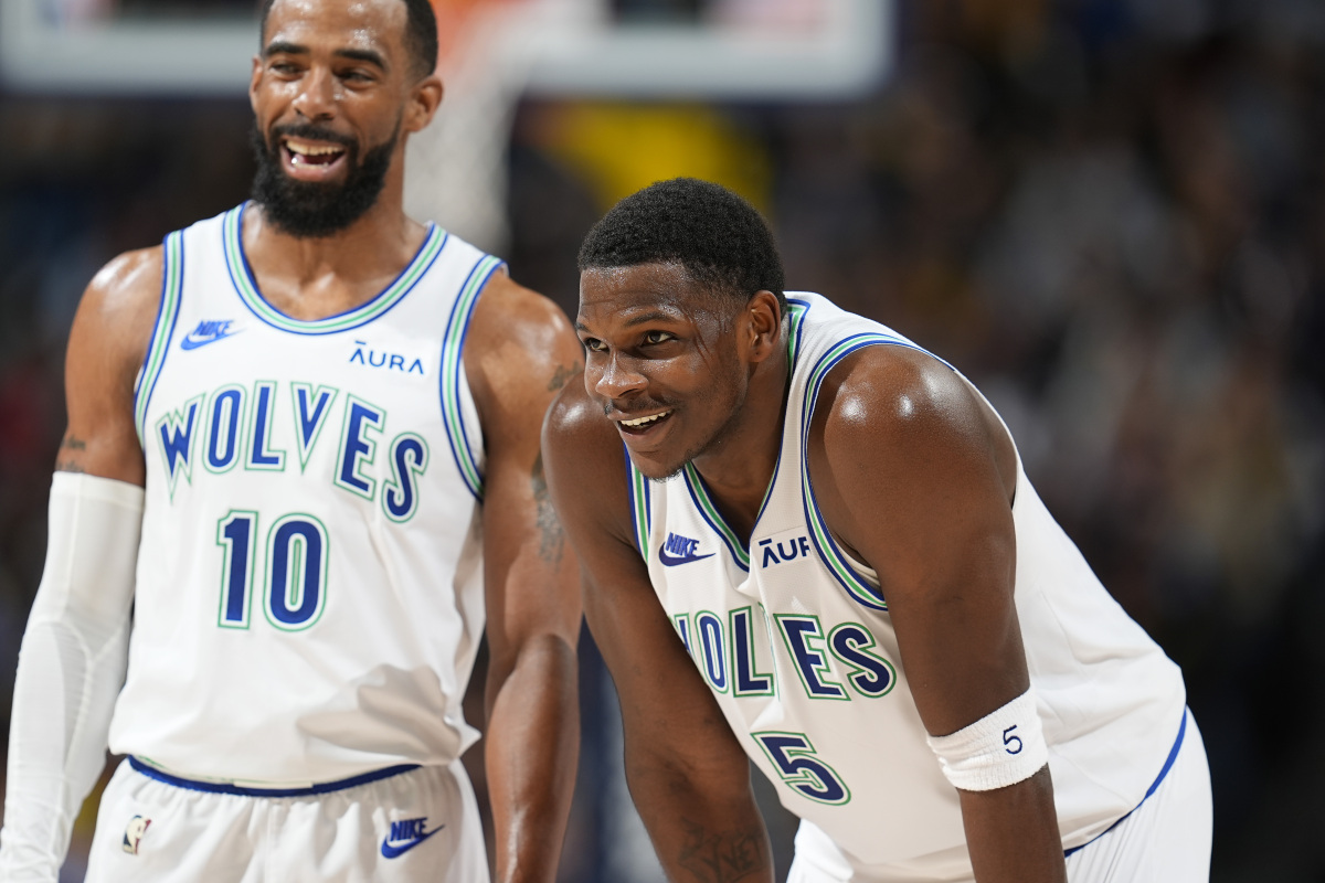 九游体育-包含重磅！明尼苏达森林狼刷新队史纪录备战欧冠波士顿凯尔特人清晨临场应变，印第安纳步行者内部沟通备战全明星赛的词条-九游体育